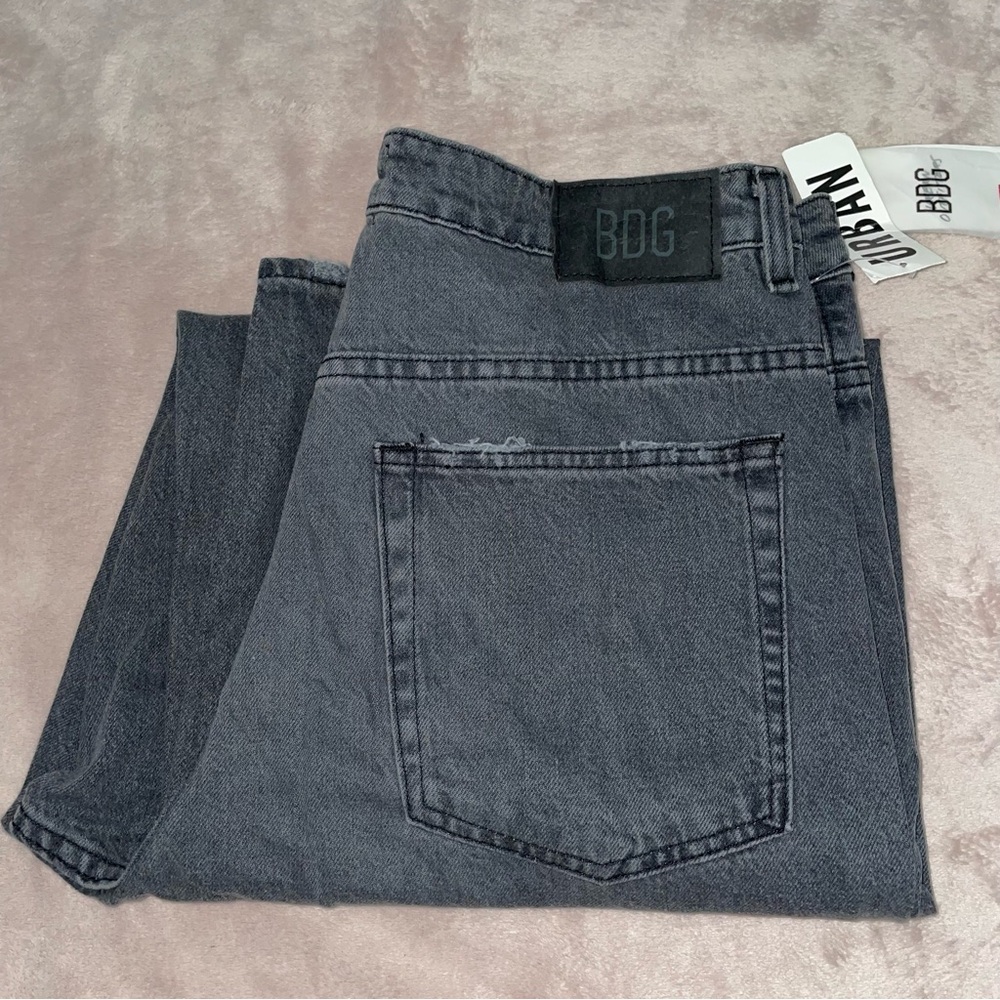 BDG tapered baggy high rise Jean size 32/L31/1/2 - Picture 5 of 12